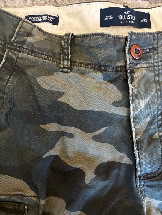 Hollister Epic Flex Camouflage Cargo Shorts Size 32 Y2K - Picture 2 of 4